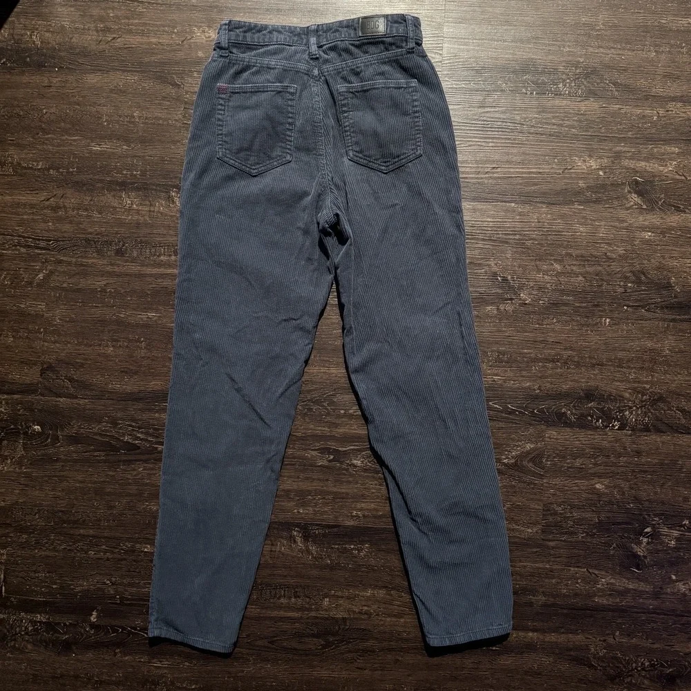BDG Womens Jeans Blue 26 Mom High Rise Corduroy Urban Outfitters 100% Cotton‎